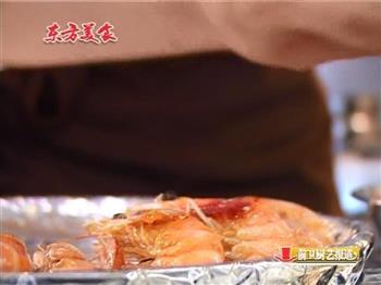 铁板蒜蓉大虾怎么做，铁板蒜蓉大虾怎么做好吃，铁板蒜蓉大虾做法