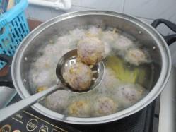 心里美丸子怎么做，心里美丸子怎么做好吃，心里美丸子做法