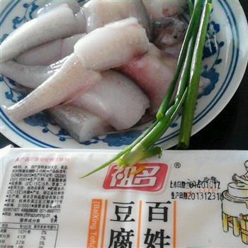 龙头鱼烧豆腐怎么做，龙头鱼烧豆腐怎么做好吃，龙头鱼烧豆腐做法