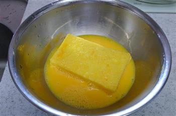 鸡蛋煎面包片怎么做，鸡蛋煎面包片怎么做好吃，鸡蛋煎面包片做法