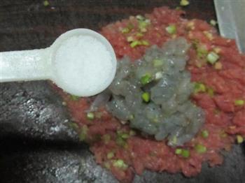虾仁肉糜水饺怎么做，虾仁肉糜水饺怎么做好吃，虾仁肉糜水饺做法