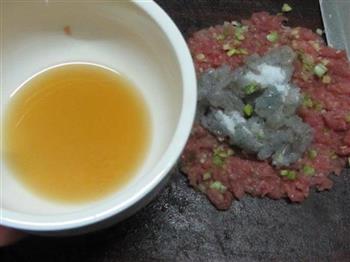 虾仁肉糜水饺怎么做，虾仁肉糜水饺怎么做好吃，虾仁肉糜水饺做法