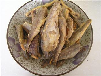 家熬鲫头鱼怎么做，家熬鲫头鱼怎么做好吃，家熬鲫头鱼做法