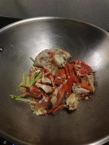 蒜香肉蟹怎么做，蒜香肉蟹怎么做好吃，蒜香肉蟹做法