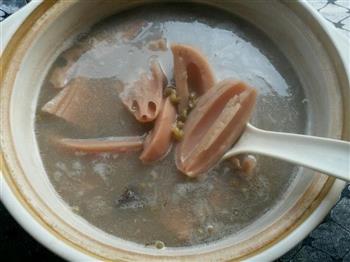 猪骨陈皮绿豆莲藕汤怎么做，猪骨陈皮绿豆莲藕汤怎么做好吃，猪骨陈皮绿豆莲藕汤做法