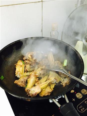 心灵土豆鸡汤怎么做，心灵土豆鸡汤怎么做好吃，心灵土豆鸡汤做法