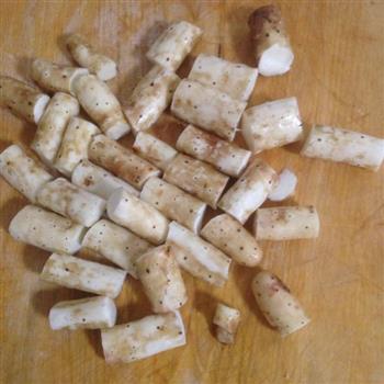 排骨山药薏仁排骨汤怎么做，排骨山药薏仁排骨汤怎么做好吃，排骨山药薏仁排骨汤做法