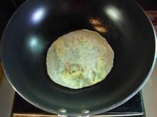 韭香鸡蛋灌饼怎么做，韭香鸡蛋灌饼怎么做好吃，韭香鸡蛋灌饼做法