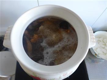 棒骨山药玉米煲怎么做，棒骨山药玉米煲怎么做好吃，棒骨山药玉米煲做法