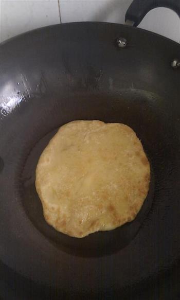 红薯煎饼怎么做，红薯煎饼怎么做好吃，红薯煎饼做法