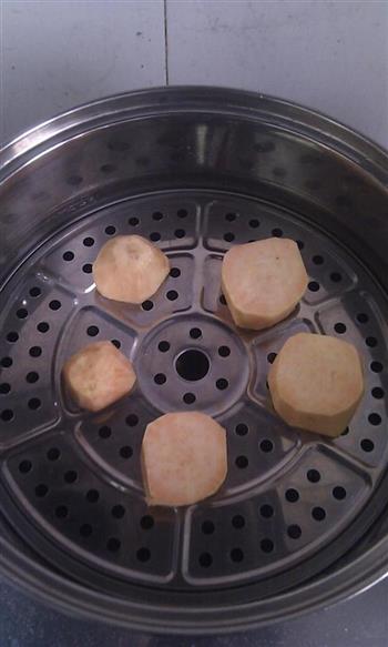 红薯煎饼怎么做，红薯煎饼怎么做好吃，红薯煎饼做法