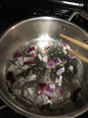 番茄牛尾汤怎么做，番茄牛尾汤怎么做好吃，番茄牛尾汤做法