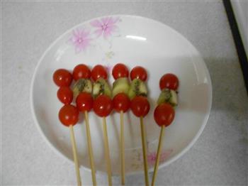 巧克力圣女果怎么做，巧克力圣女果怎么做好吃，巧克力圣女果做法