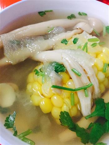 冬瓜海鲜菇玉米汤怎么做，冬瓜海鲜菇玉米汤怎么做好吃，冬瓜海鲜菇玉米汤做法