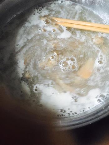 冬笋河蚌汤怎么做，冬笋河蚌汤怎么做好吃，冬笋河蚌汤做法