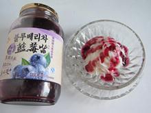 蓝莓缤纷冰激凌怎么做，蓝莓缤纷冰激凌怎么做好吃，蓝莓缤纷冰激凌做法