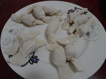 糖果脆骨香肠怎么做，糖果脆骨香肠怎么做好吃，糖果脆骨香肠做法