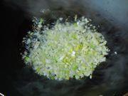 雪菜香菇肉汤圆怎么做，雪菜香菇肉汤圆怎么做好吃，雪菜香菇肉汤圆做法