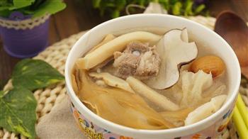 海底椰剑花润肺汤怎么做，海底椰剑花润肺汤怎么做好吃，海底椰剑花润肺汤做法