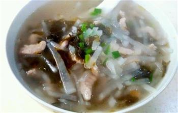 白萝卜肉丝汤-冬天的味道怎么做，白萝卜肉丝汤-冬天的味道怎么做好吃，白萝卜肉丝汤-冬天的味道做法