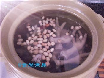 鸡爪猪骨木瓜汤怎么做，鸡爪猪骨木瓜汤怎么做好吃，鸡爪猪骨木瓜汤做法