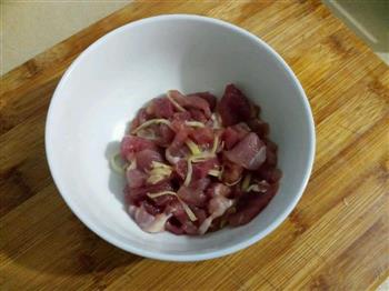 玉米丝瓜瘦肉汤怎么做，玉米丝瓜瘦肉汤怎么做好吃，玉米丝瓜瘦肉汤做法