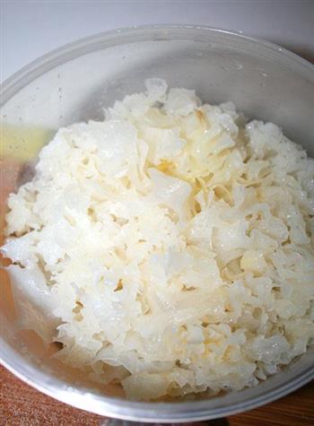 银耳水果汤圆怎么做,银耳水果汤圆怎么做好吃,银耳水果汤圆做法 银耳水果汤圆怎么做,银耳水果汤圆怎么做好吃,银耳水果汤圆做法