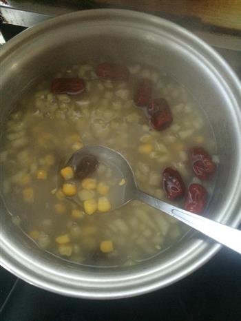 红枣苹果玉米羹怎么做，红枣苹果玉米羹怎么做好吃，红枣苹果玉米羹做法