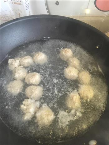 菠菜丸子汤怎么做，菠菜丸子汤怎么做好吃，菠菜丸子汤做法