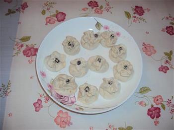 豆鼓芝麻小笼包怎么做，豆鼓芝麻小笼包怎么做好吃，豆鼓芝麻小笼包做法