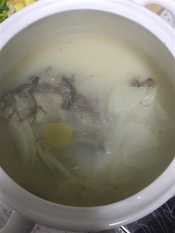 入味萝卜鲫鱼汤怎么做，入味萝卜鲫鱼汤怎么做好吃，入味萝卜鲫鱼汤做法