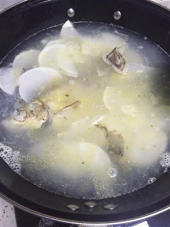 入味萝卜鲫鱼汤怎么做，入味萝卜鲫鱼汤怎么做好吃，入味萝卜鲫鱼汤做法