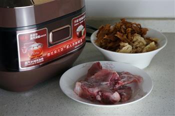 笋脯豆皮大排汤怎么做，笋脯豆皮大排汤怎么做好吃，笋脯豆皮大排汤做法