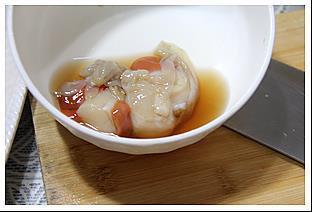 蒜蓉蒸扇贝怎么做，蒜蓉蒸扇贝怎么做好吃，蒜蓉蒸扇贝做法