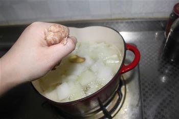 暖暖的冬瓜丸子汤怎么做，暖暖的冬瓜丸子汤怎么做好吃，暖暖的冬瓜丸子汤做法