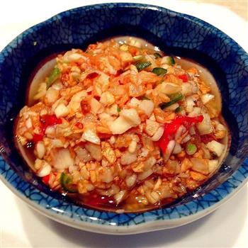 金银蒜粉丝蒸扇贝怎么做，金银蒜粉丝蒸扇贝怎么做好吃，金银蒜粉丝蒸扇贝做法
