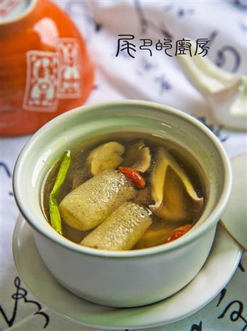 什菇鲜鸡汤怎么做，什菇鲜鸡汤怎么做好吃，什菇鲜鸡汤做法