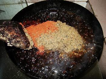 干煸肉丝油辣椒怎么做，干煸肉丝油辣椒怎么做好吃，干煸肉丝油辣椒做法