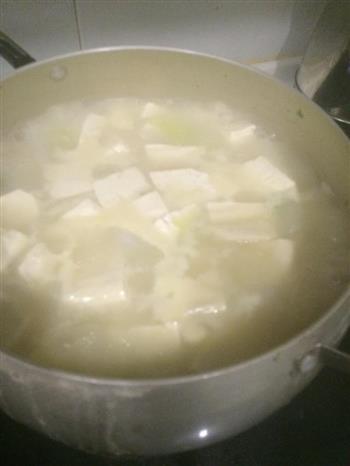 鲜虾豆腐浓汤怎么做，鲜虾豆腐浓汤怎么做好吃，鲜虾豆腐浓汤做法