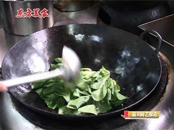 蚌肉烧小青菜怎么做，蚌肉烧小青菜怎么做好吃，蚌肉烧小青菜做法