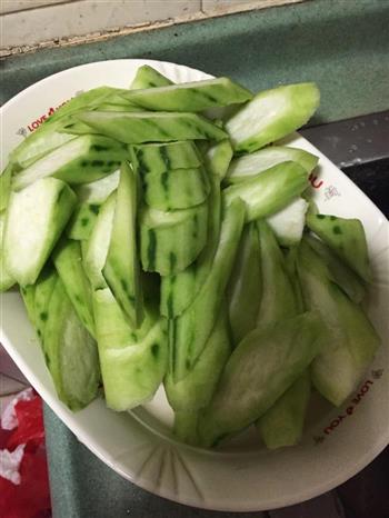 丝瓜肉片怎么做，丝瓜肉片怎么做好吃，丝瓜肉片做法