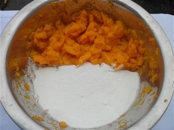 心形南瓜饼怎么做，心形南瓜饼怎么做好吃，心形南瓜饼做法