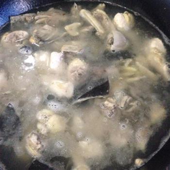 水鱼鸡汤怎么做，水鱼鸡汤怎么做好吃，水鱼鸡汤做法