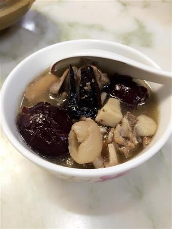 灵芝茯苓猪骨汤怎么做，灵芝茯苓猪骨汤怎么做好吃，灵芝茯苓猪骨汤做法