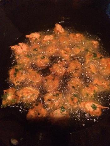 胡萝卜香菜素丸子怎么做，胡萝卜香菜素丸子怎么做好吃，胡萝卜香菜素丸子做法