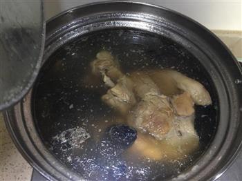 黄豆蹄膀汤怎么做，黄豆蹄膀汤怎么做好吃，黄豆蹄膀汤做法