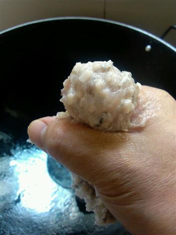 香煎连藕鱼饼怎么做，香煎连藕鱼饼怎么做好吃，香煎连藕鱼饼做法