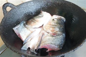 粉皮鱼头汤怎么做,粉皮鱼头汤怎么做好吃,粉皮鱼头汤做法 粉皮鱼头汤怎么做,粉皮鱼头汤怎么做好吃,粉皮鱼头汤做法