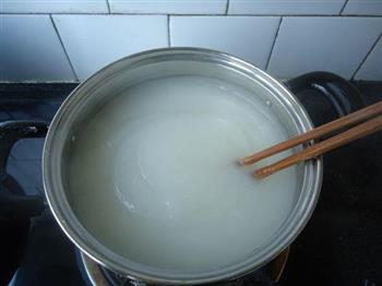 美味豌豆凉粉怎么做，美味豌豆凉粉怎么做好吃，美味豌豆凉粉做法
