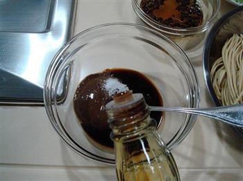 热拌麻酱面怎么做，热拌麻酱面怎么做好吃，热拌麻酱面做法